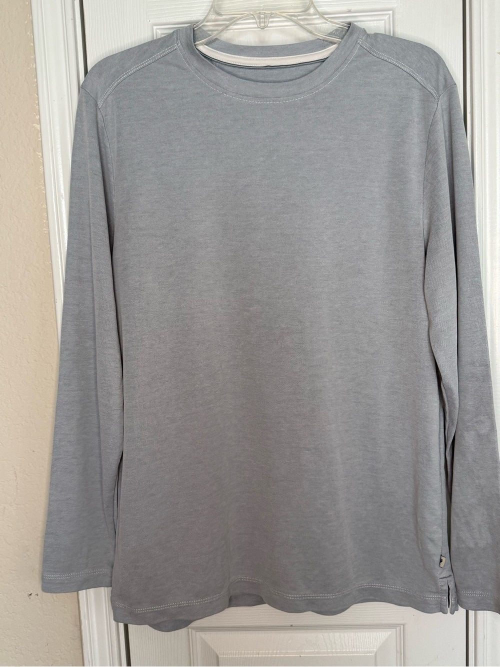 Tommy Bahama Long Sleeve Crewneck Shirt - Light Blue Mens Small